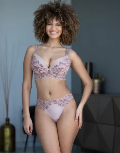 BH Cha-Cha-Cha nougat*SugarShape Best