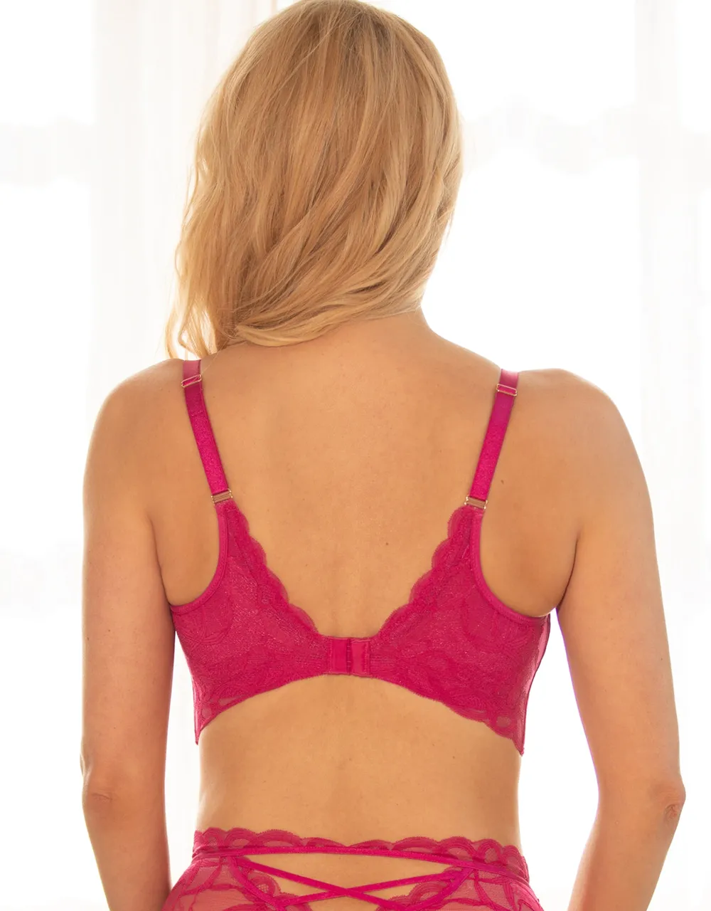 BH Mekika fuchsia*SugarShape Clearance