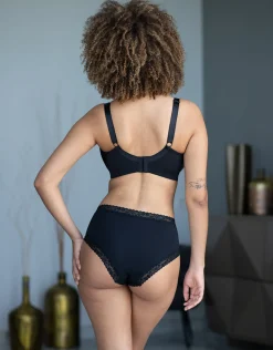 BH Pure Conscious Strappy black*SugarShape