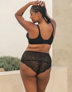 BH Taya black*SugarShape