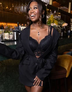 BH True Glam black*SugarShape Hot