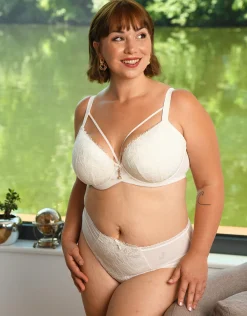 BH Vienna Strappy ivory*SugarShape