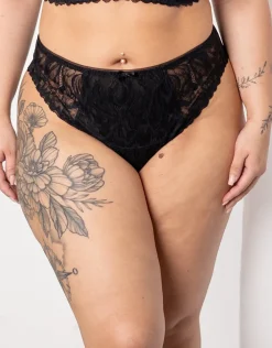 High-Brazilian Cariba black*SugarShape Hot