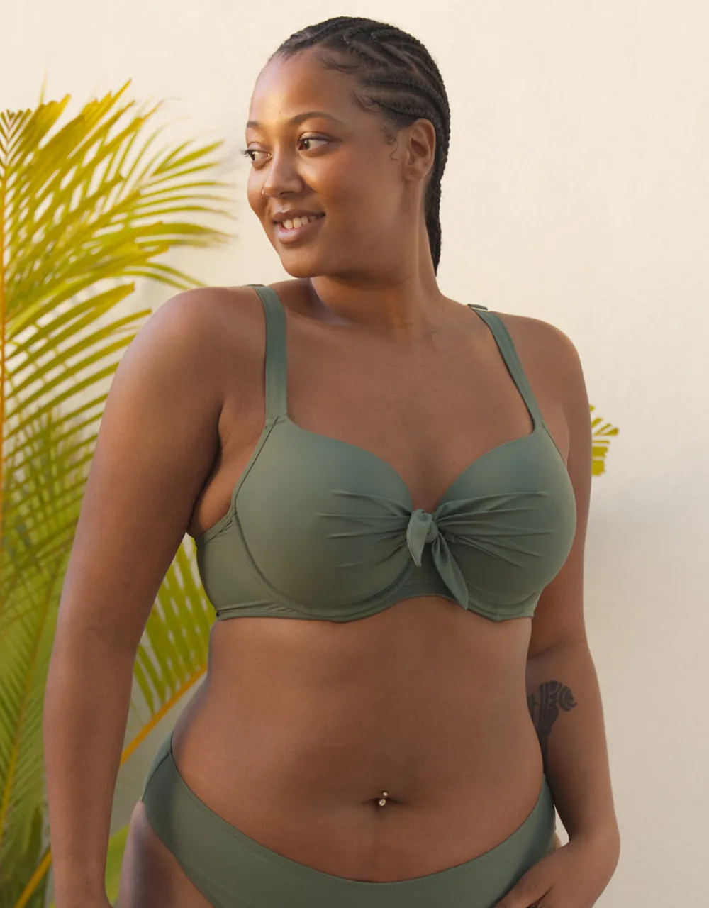 Schalen-Bikini-Top Valencia olive*SugarShape Clearance